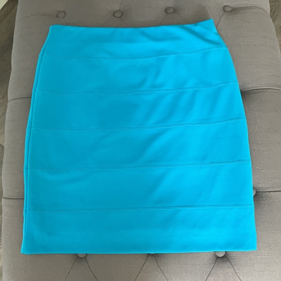 Alfani Petite Skirt L - Picture 4 of 7